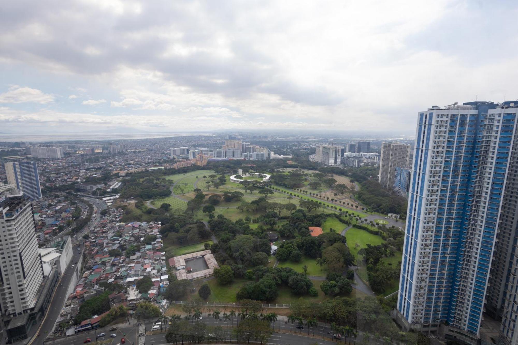 New 2Br Of 86Sqm With Parking & Netflix In Bgc Apartment Manila Luaran gambar